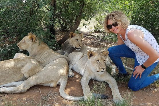 NICOLENE SMALMAN: GEMEENSKAPSJOERNALIS, SAUK-VERSLAGGEWER EN BEDRYFSJOERNALIS