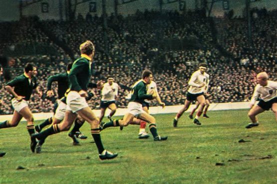 GERHARD BURGER: VOORSTE SPORTSKRYWER EN LAASTE REDAKTEUR VAN DIE ‘TRANSVALER’